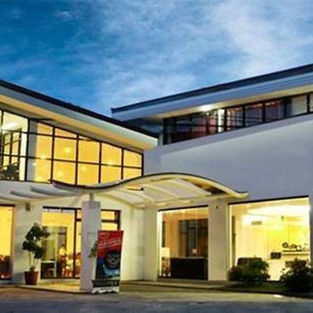 Discover Boracay Hotel Калібо Екстер'єр фото