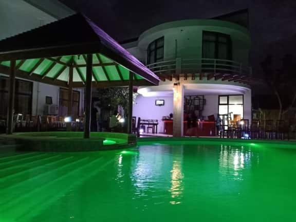 Discover Boracay Hotel Калібо Екстер'єр фото